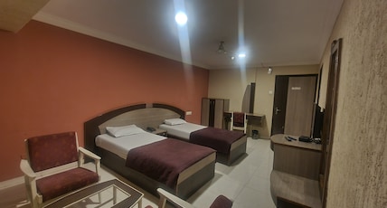 Hotel Apollo. Room Type - Deluxe AC ROOM Hotel Apollo. Room Type - Deluxe AC ROOM