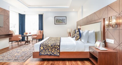 The Sapphire Boutique Hotel Room Type - Deluxe Room AC - City View