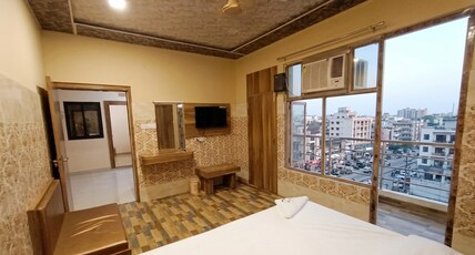 Chhabra Hotels Room Type - Deluxe Room