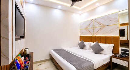 Nav Durga Guest House Room Type - Deluxe Room