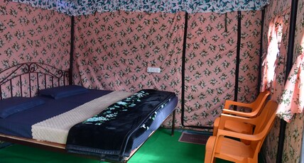 The Finch-Tents| Breakfast&Dinner by Homeyhuts Room Type - Tent with 1 Double Bed