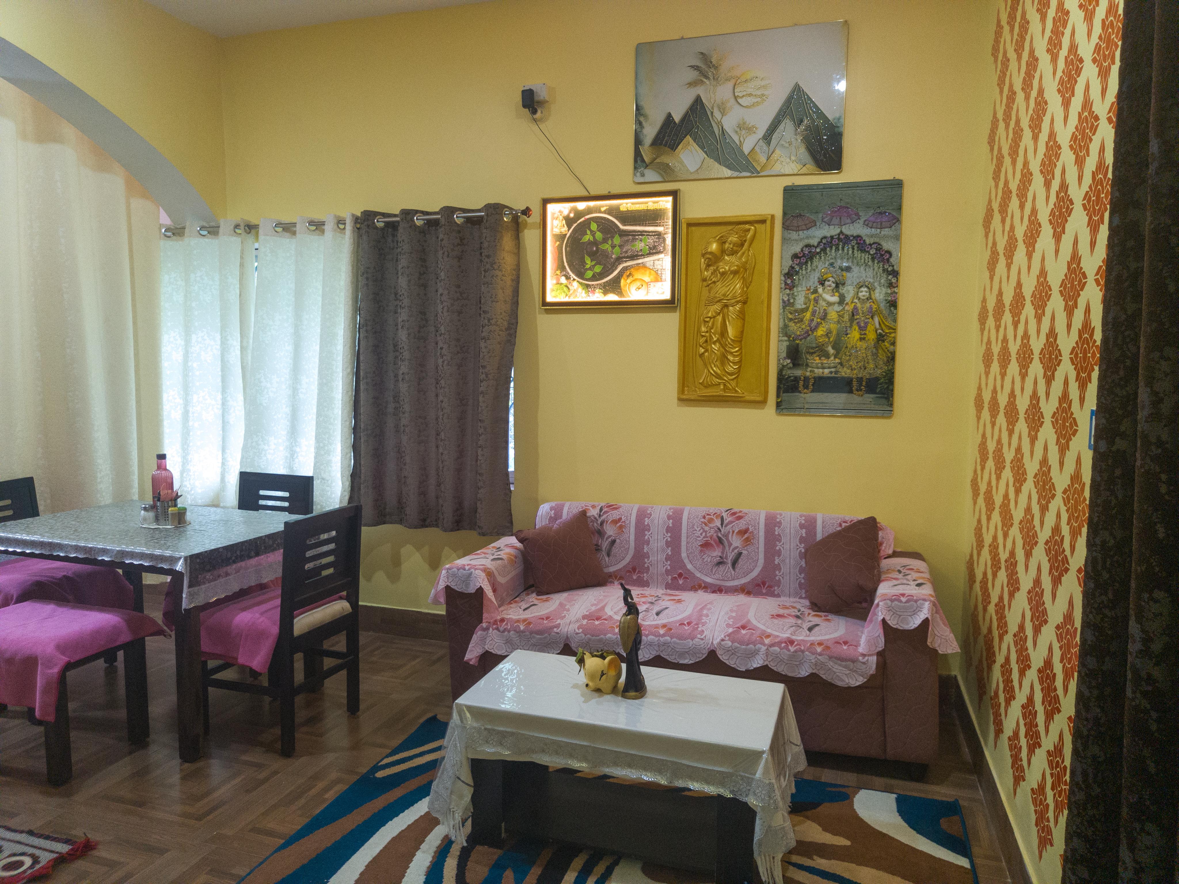 BHAKTI SUITE HOMESTAY - Tap to explore photos