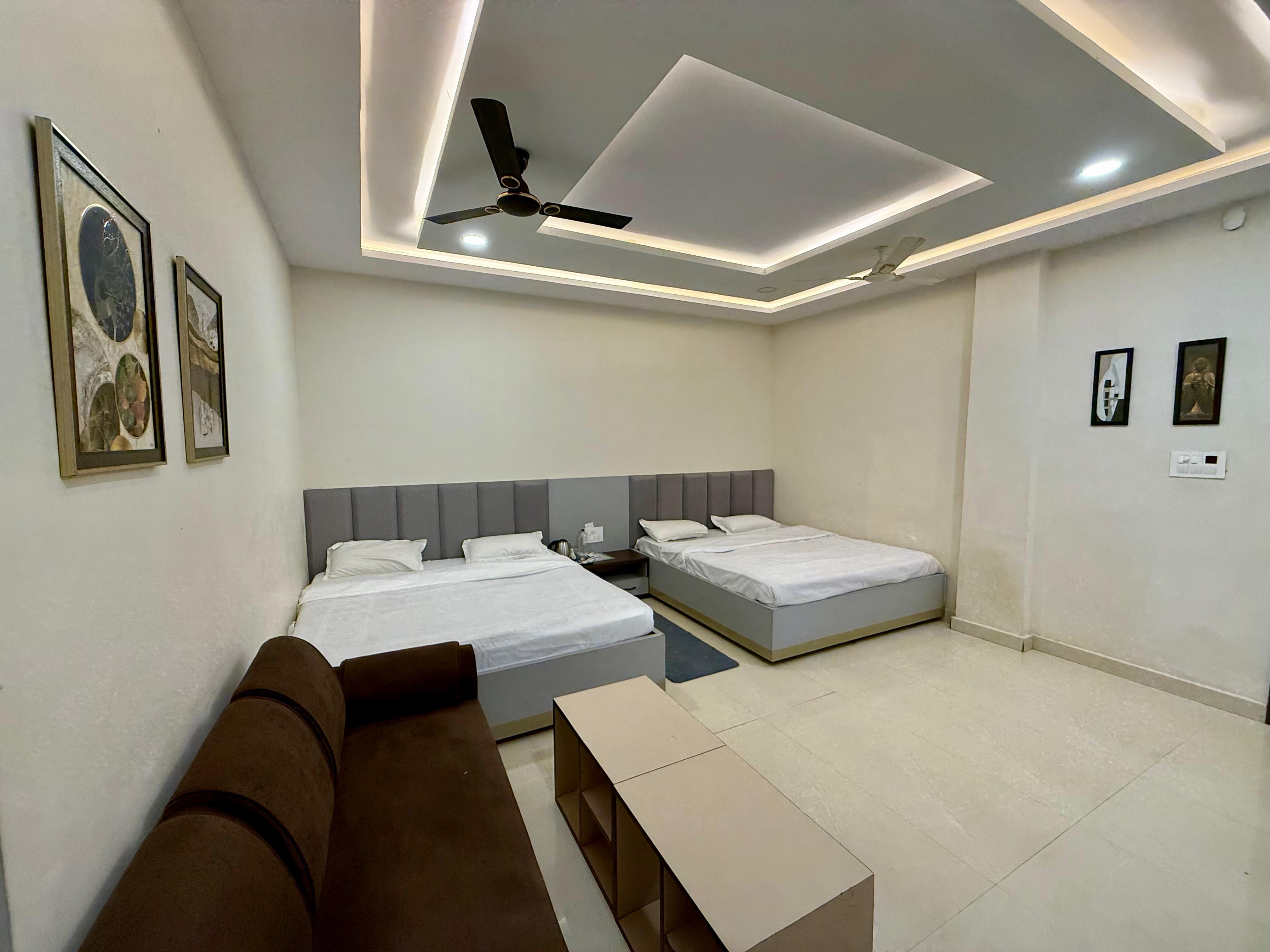 HOTEL VRINDAVAN IMPERIAL - Tap to explore photos