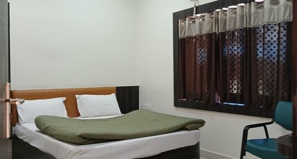 Hotel Shipra Avenue Room Type - Deluxe Room AC