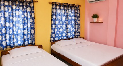Hotel Trayee Room Type - Two BED NON AC