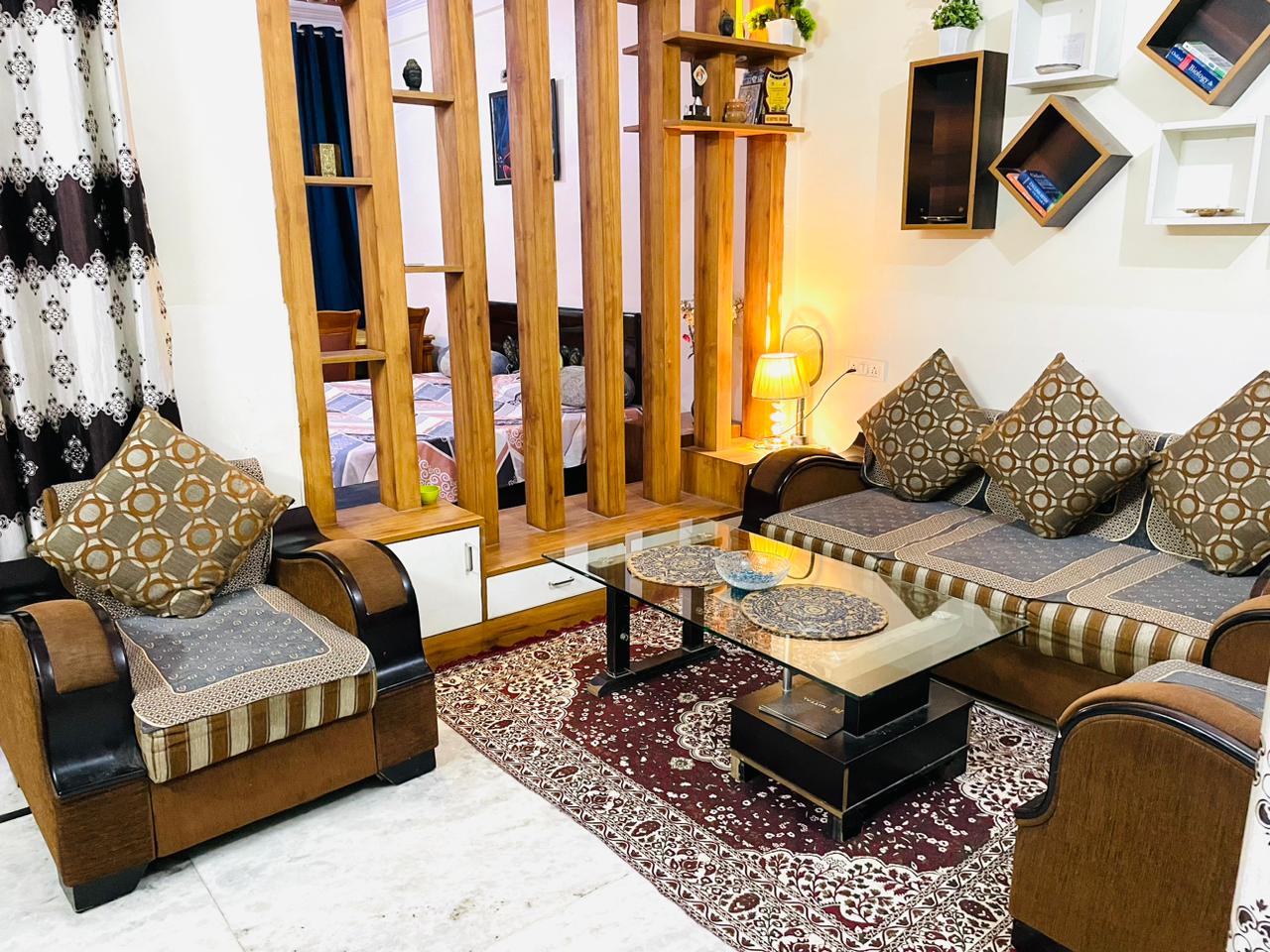 2.5 BHK Premium Villa in Mansarovar - Tap to explore photos