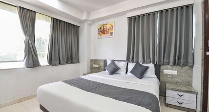 Hotel Visat Room Type - Deluxe Room