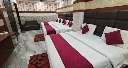 N.S PALACE Room Type - SIX BED ROOM