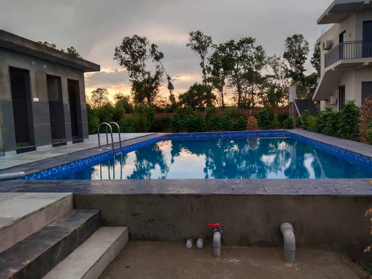 Shivora Villa - Tap to explore photos