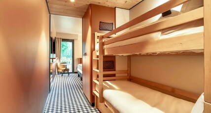 MERCURE LOUDENVIELLE Room Type - Family room with balcony