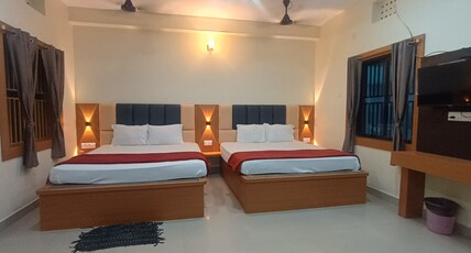 Hotel Seascape.(300 meters from Sea Beach) Room Type - Family Room (Non Ac Room)