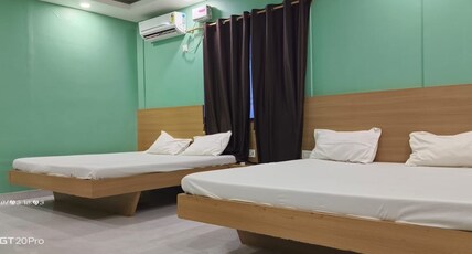 SPARKY's RESTAURANT & BANQUET HALL Room Type - Standard AC Room
