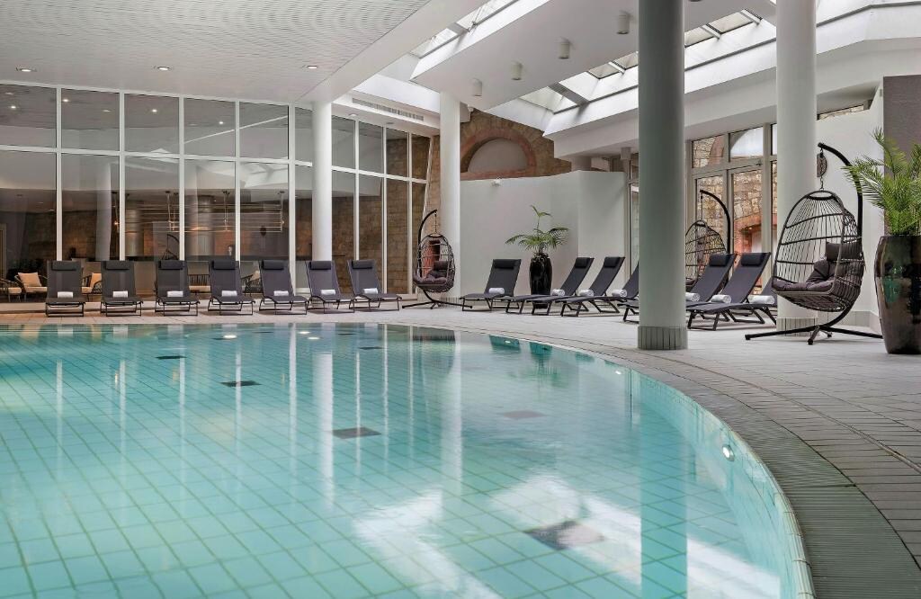 Leonardo Hotel MAINZ - Tap to explore photos
