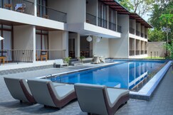 THE CORAL BENTLEY HOTELS