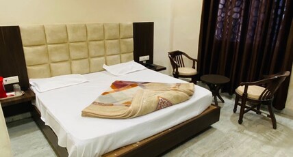 HOTEL VASU GUEST HOUSE Room Type - DOUBLE BED