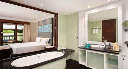 Novotel Bali Nusa Dua Room Type - DELUXE TWIN BED, POOL VIEW WITH BALCONY