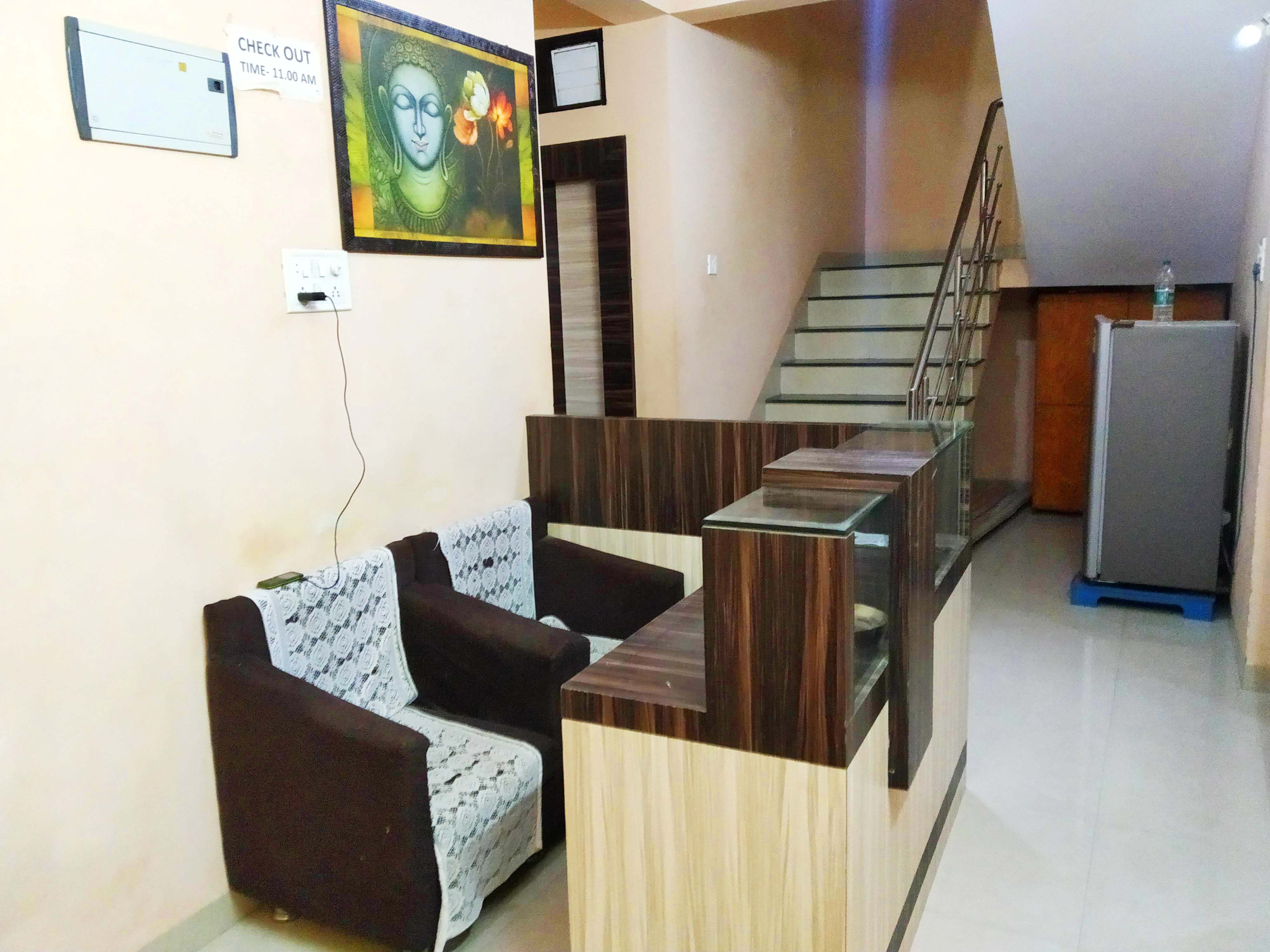 Hotel Navkar Guest House - Tap to explore photos