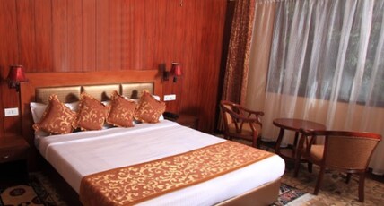 Yarlam portico Room Type - Suite