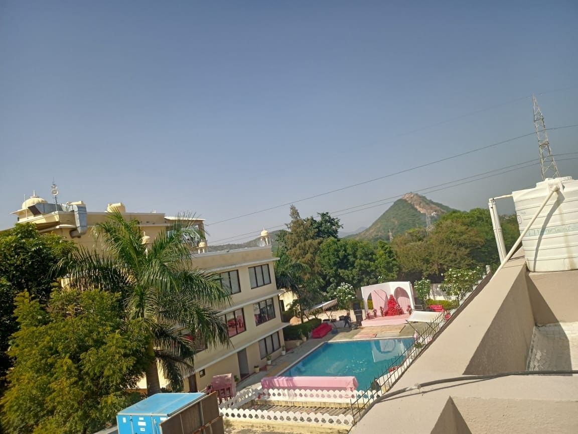 Brij Villa Udaipur, Debari hill view , ABS sharanya villa no-01 - Tap to explore photos