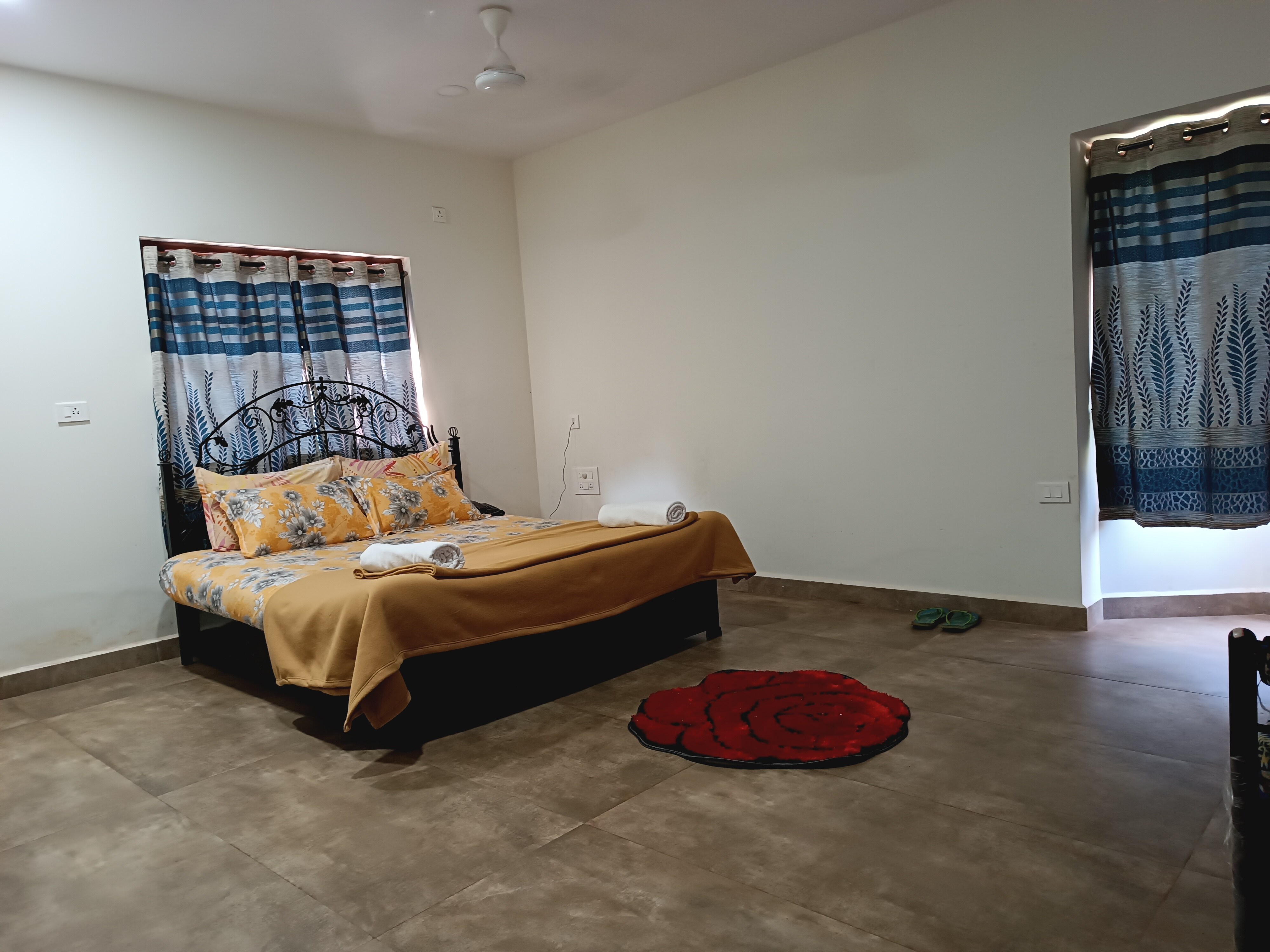 SAikor suite - Tap to explore photos