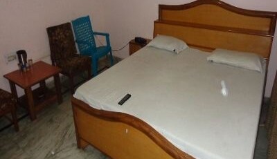 Hotel Gangej Room Type - Non A.C. Room