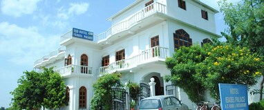 Hotel Isabel Palace