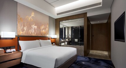 Hilton Guiyang Room Type - KING ONE BEDROOM SUITE