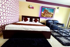 Address of Siddha Xanadu Studio Apartment 806
