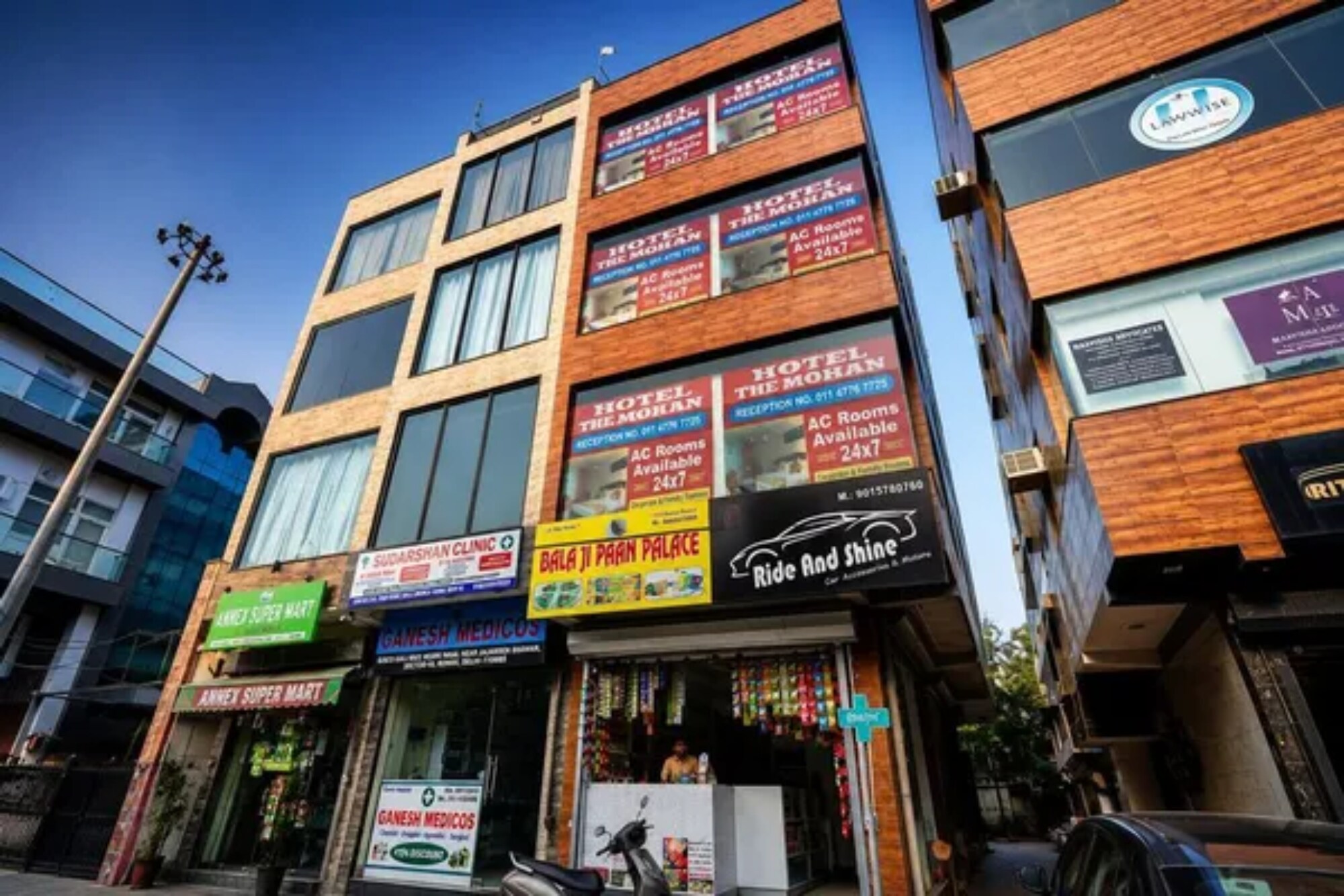 FabHotel Aaradhya Residency - Tap to explore photos