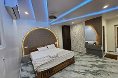 Nandi Homestay Hampi