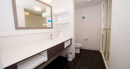 Hampton Inn by Hilton Atlantic City/Absecon Room Type - 1 KNG HEARING ACC NOSMOK