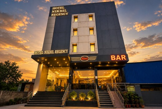 Hotel Nikhil Regency