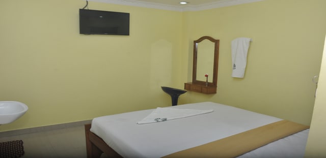 Nalan Hotel - Tap to explore photos