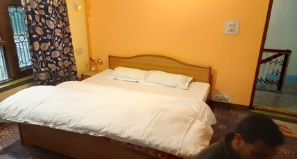 River Heights Guest House Kangan Room Type - Room with Private External Bathroom