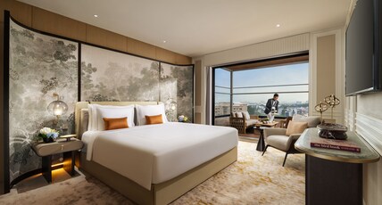 Taj Palace, Lucknow Room Type - Presidential Suite