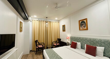 Hotel Atulyaa Taj Room Type - Deluxe Room, 1 Double Bed