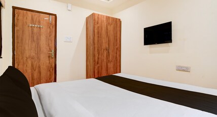 Hotel O COZY STAY GUEST HOUSE Room Type - Classic