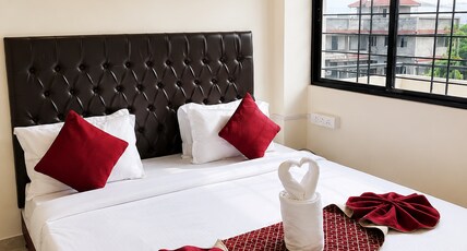Hotel Elite Stay Room Type - Elite Deluxe Room Hotel Elite Stay Room Type - Elite Deluxe Room