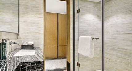 Hilton Garden Inn Wuhan Hankou Room Type - KING GUEST ROOM