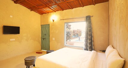 Strangers Farm Gurgaon Room Type - Mudhouse Room