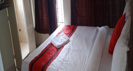 Duniya Guest House Room Type - Room Only Double Bed Room AC