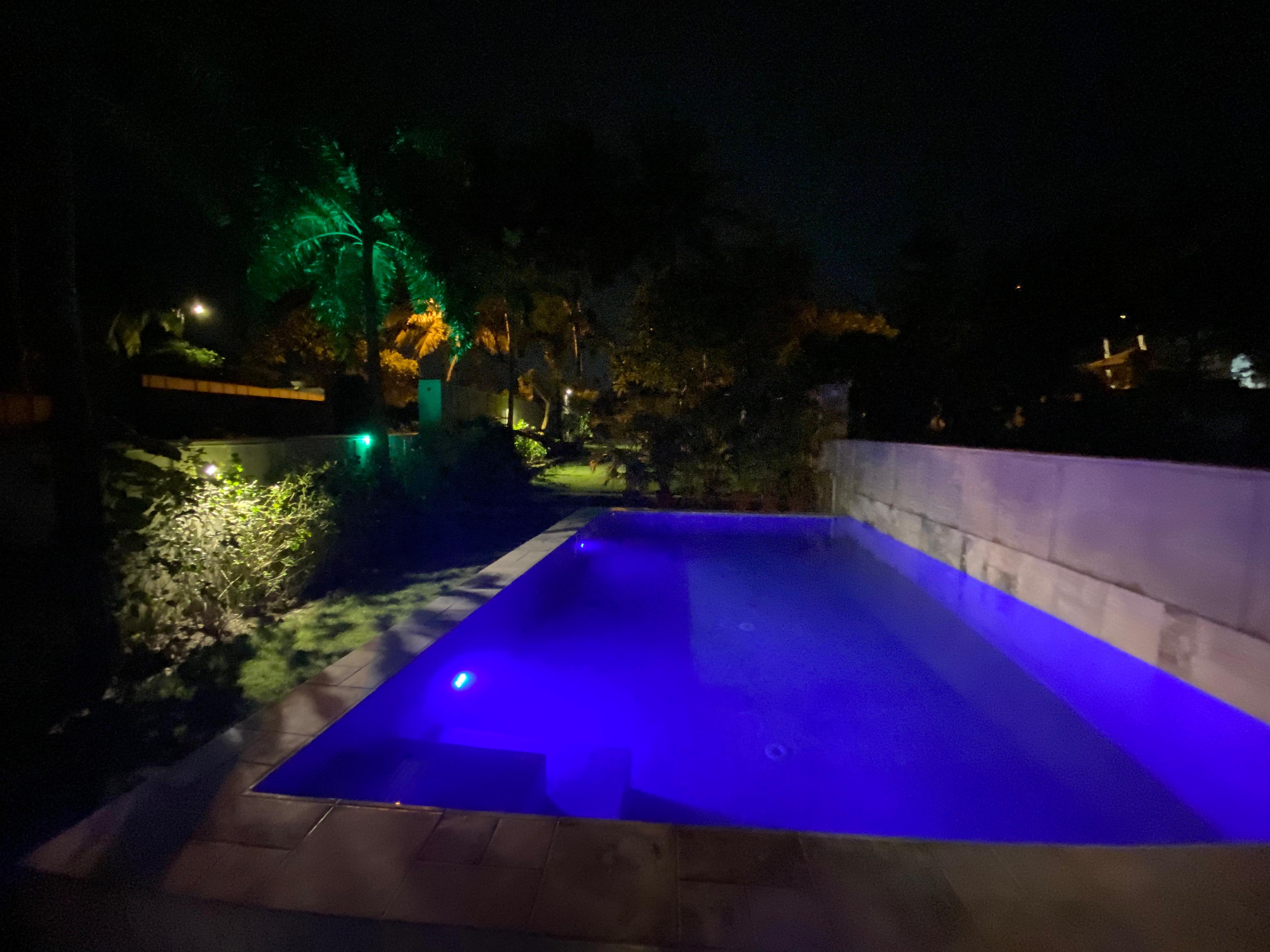 River Raichak Villa || Entire 2BHK Aqua Villa - Tap to explore photos
