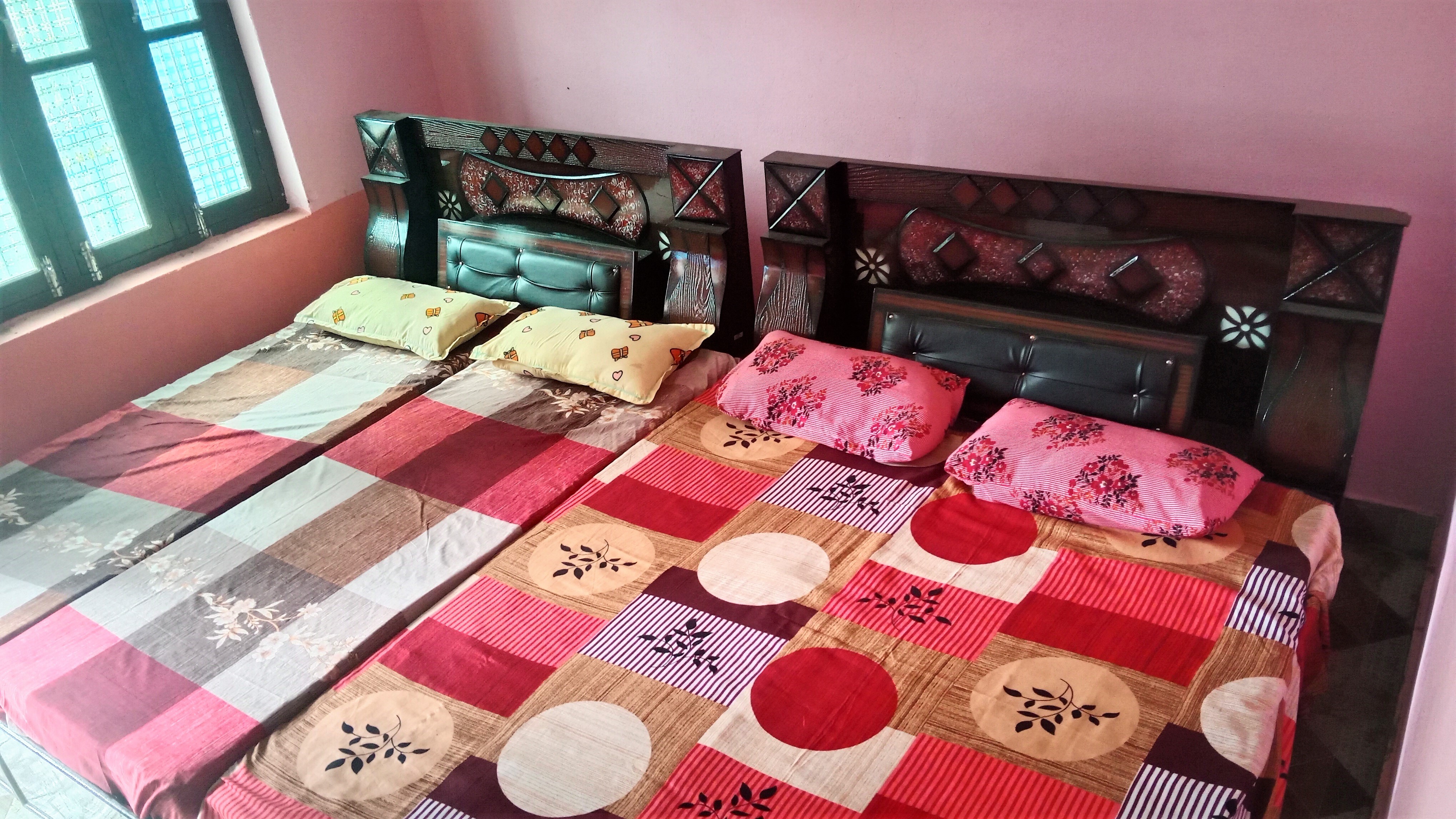 Himalayan Stay Lodges Yamunotri-Vandana 2 - Tap to explore photos