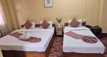 Hotel Kanchanjunga Inn Room Type - 1 Bedroom Family Room with Valley View Hotel Kanchanjunga Inn Room Type - 1 Bedroom Family Room with Valley View