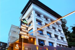 Park Residency Luxury Business Hotel