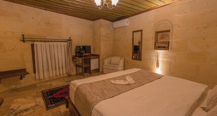 Osmanbey Cave House - Cappadocia Cave Hotel Room Type - Deluxe Stone Double Room 103 Osmanbey Cave House - Cappadocia Cave Hotel Room Type - Deluxe Stone Double Room 103