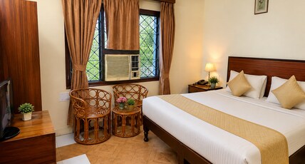 Yland Hotel Khajuraho Room Type - Family Premium Room