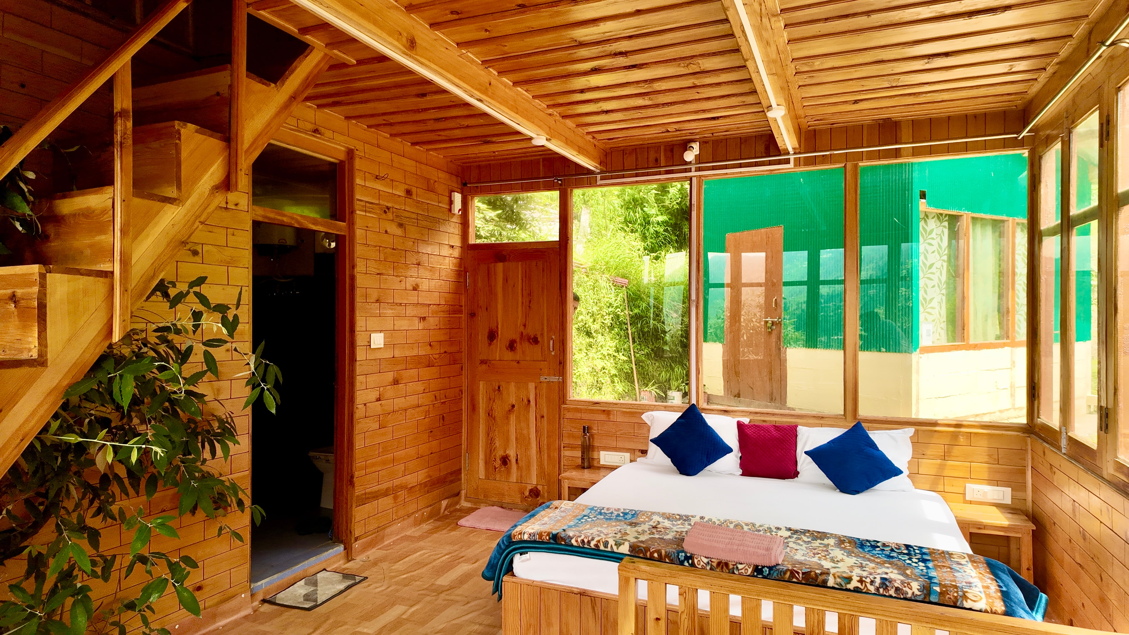 Woodland Treehouse Jibhi - Tap to explore photos