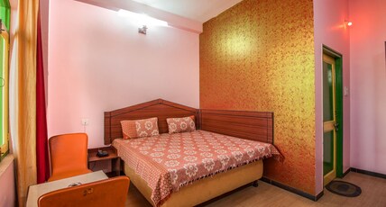 Hotel Hill Top Forest Palace Room Type - Standard Room