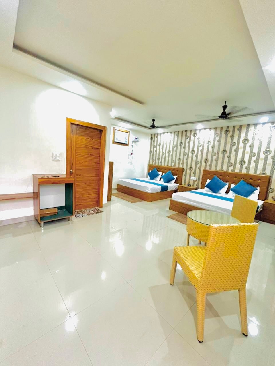 Vanyam Resort - Tap to explore photos